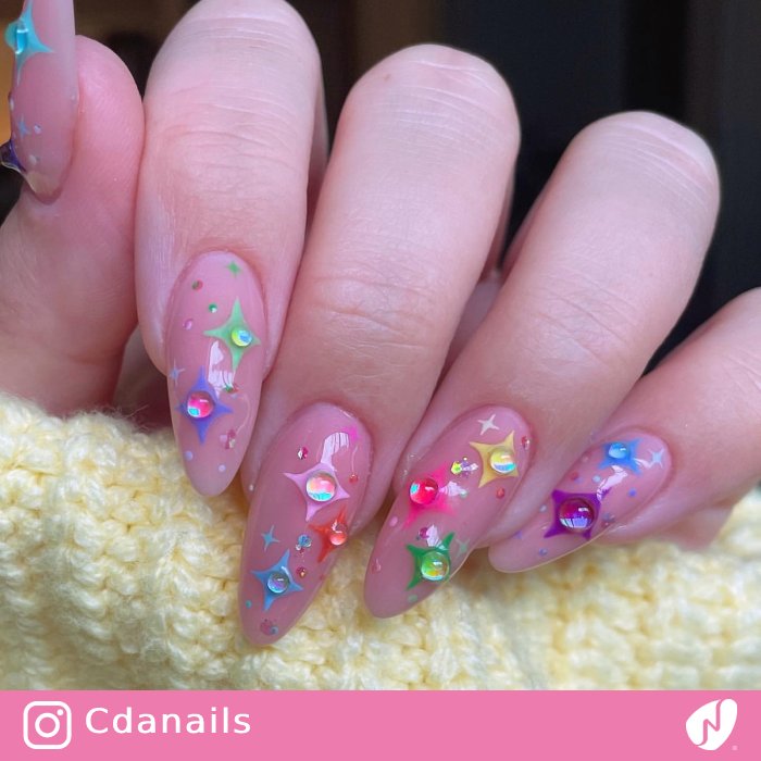 3D Water Drips on Colorful Nails